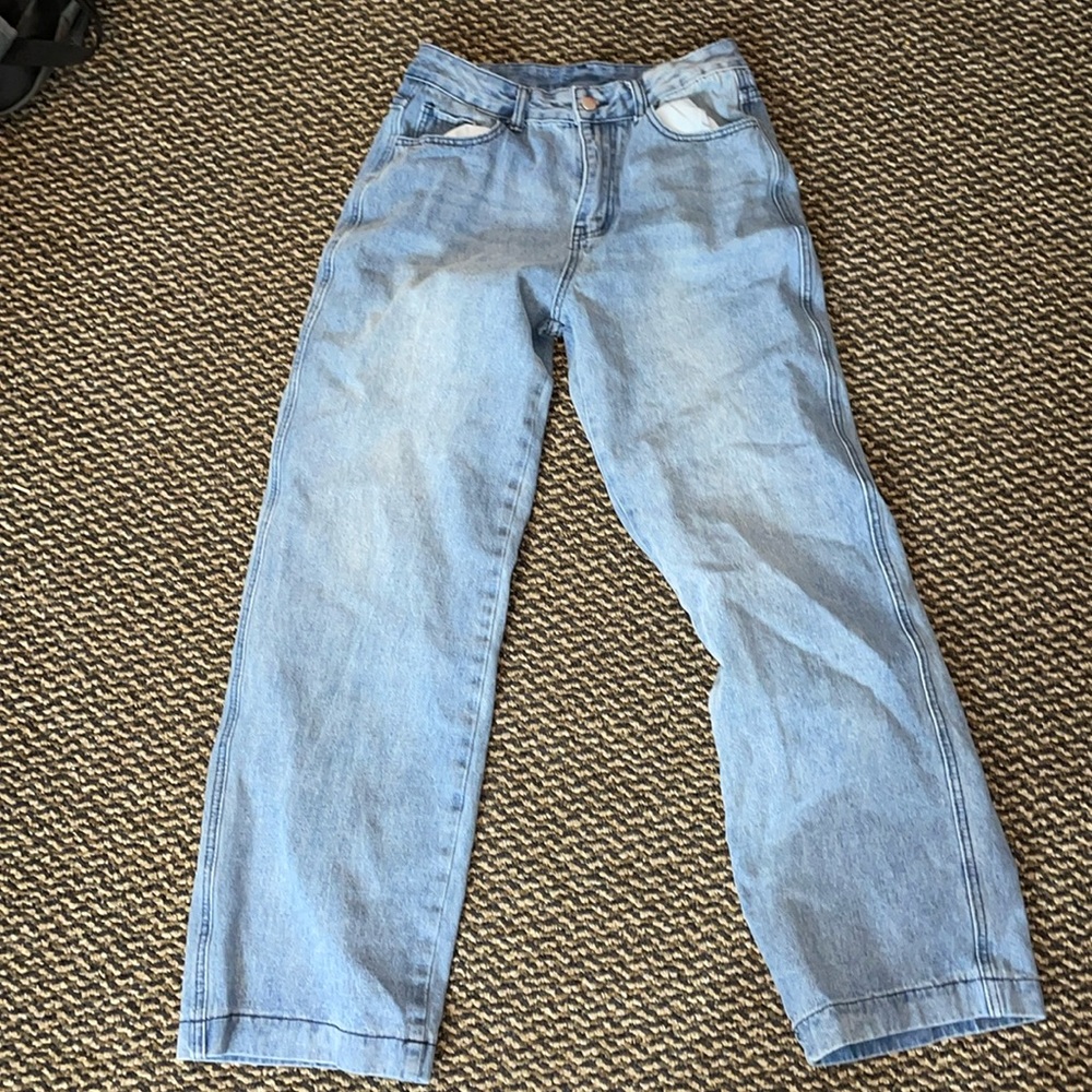 Women’s Blue Baggy Straight Legged High/Mid Waisted Jeans
